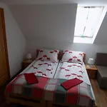 Katica Vendeghaz Gasthof 3*