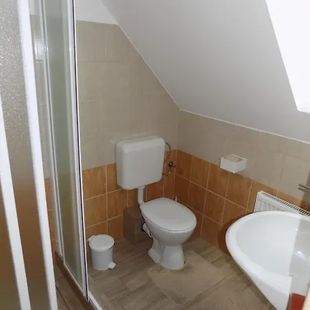 Guest house Katica Vendeghaz 3*