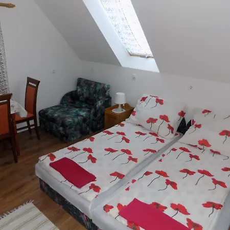 Katica Vendeghaz Guest house Bakonybel