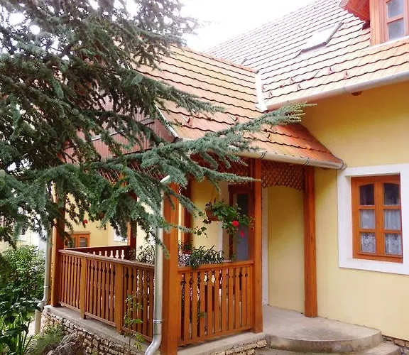 Pensjonat Katica Vendeghaz Bakonybél